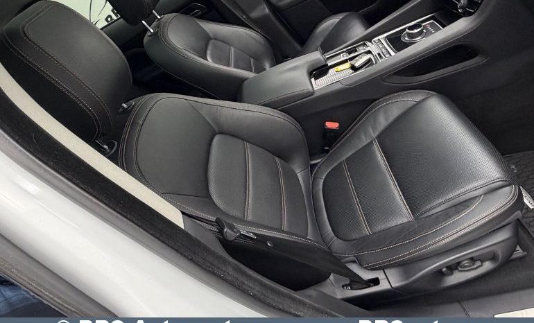 
								Jaguar F-Pace 2.0 Automatas 2018 full									