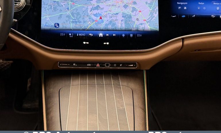 
								Mercedes-Benz E 200 d Mild-Hybrid Automatas 2025 full									