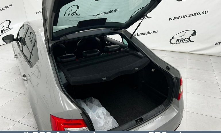 
								Skoda Octavia 2.0 TSI RS DSG Automatas 2016 full									