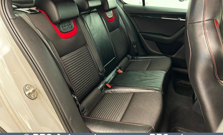 
								Skoda Octavia 2.0 TSI RS DSG Automatas 2016 full									