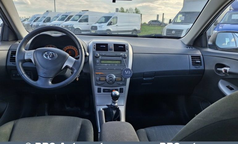 
								Toyota Corolla 1.6 Valvematic 2010 full									