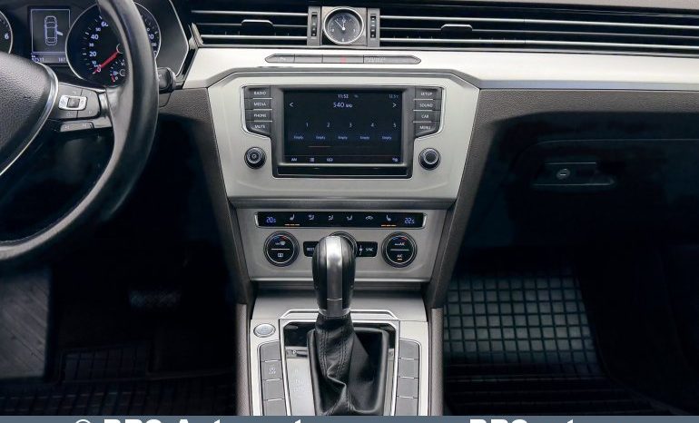 
								Volkswagen Passat 1.4 TSI Automatas 2015 full									