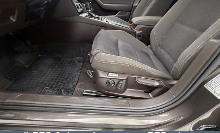
								Volkswagen Passat 1.4 TSI Automatas 2015 full									