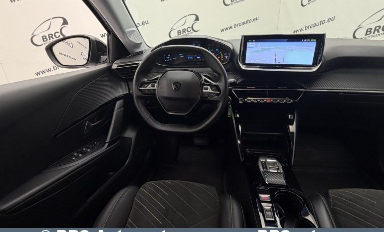 
								Peugeot 208 E 51 kWh Automatas 2025 full									