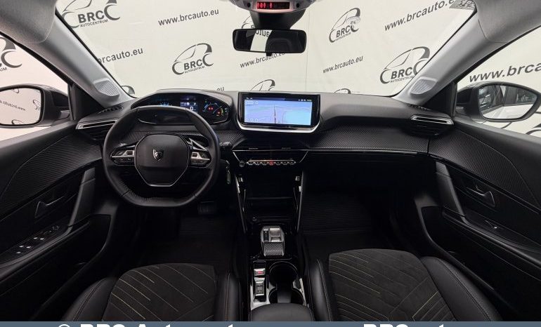 
								Peugeot 208 E 51 kWh Automatas 2025 full									