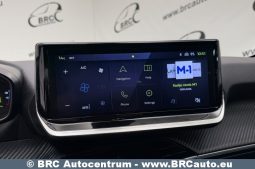 
										Peugeot 208 E 51 kWh Automatas 2025 full									