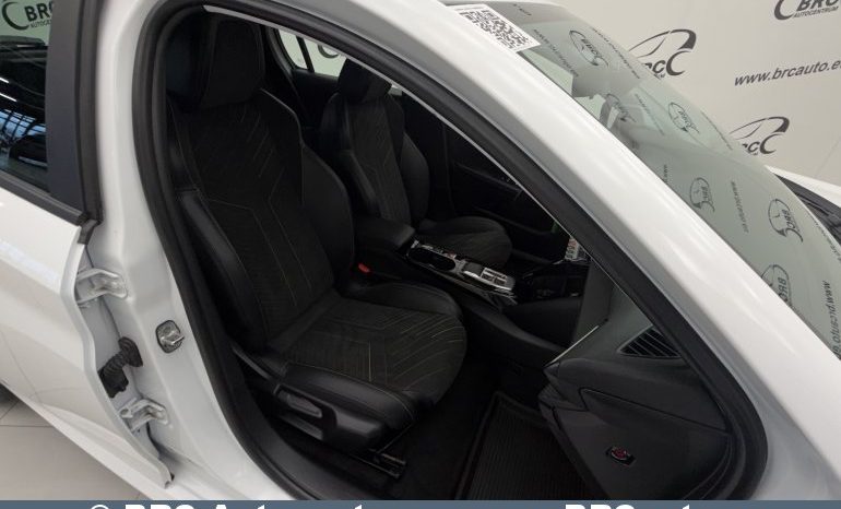 
								Peugeot 208 E 51 kWh Automatas 2025 full									