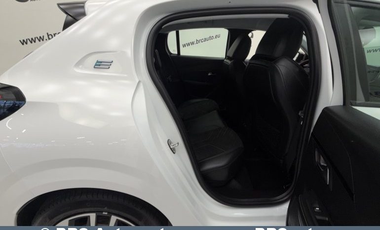 
								Peugeot 208 E 51 kWh Automatas 2025 full									
