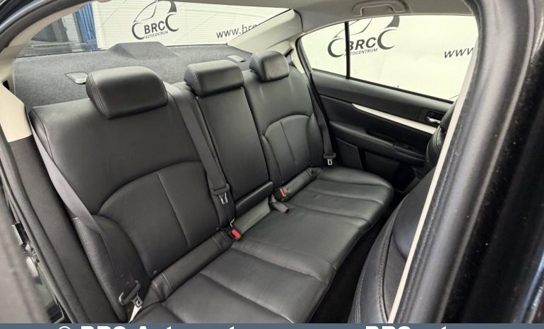 
								Subaru Legacy 2.5i Symmetrical AWD Automatas 2011 full									