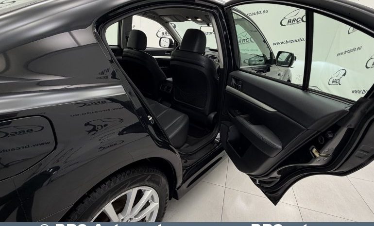 
								Subaru Legacy 2.5i Symmetrical AWD Automatas 2011 full									