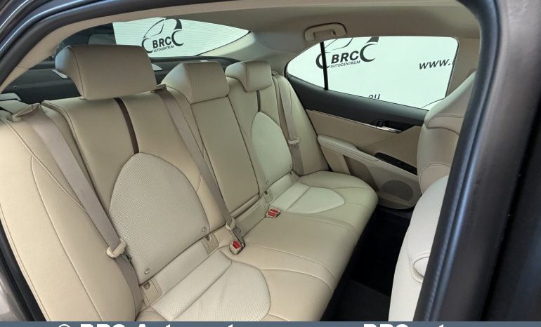 
								Toyota Camry 2.5 Hybrid Automatas 2021 full									