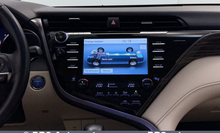 
								Toyota Camry 2.5 Hybrid Automatas 2021 full									