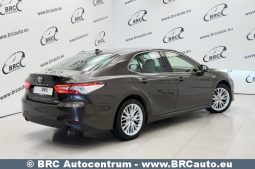 
										Toyota Camry 2.5 Hybrid Automatas 2021 full									