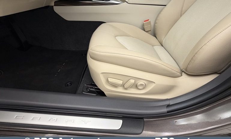 
								Toyota Camry 2.5 Hybrid Automatas 2021 full									