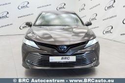 
										Toyota Camry 2.5 Hybrid Automatas 2021 full									