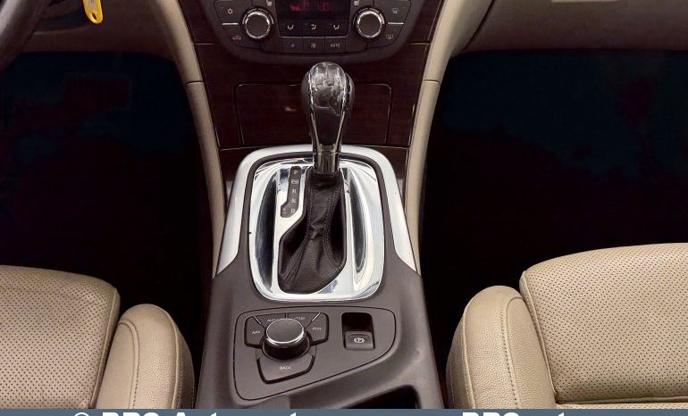 
								Opel Insignia Sports Tourer SW 4×4 Automatas 2013 full									