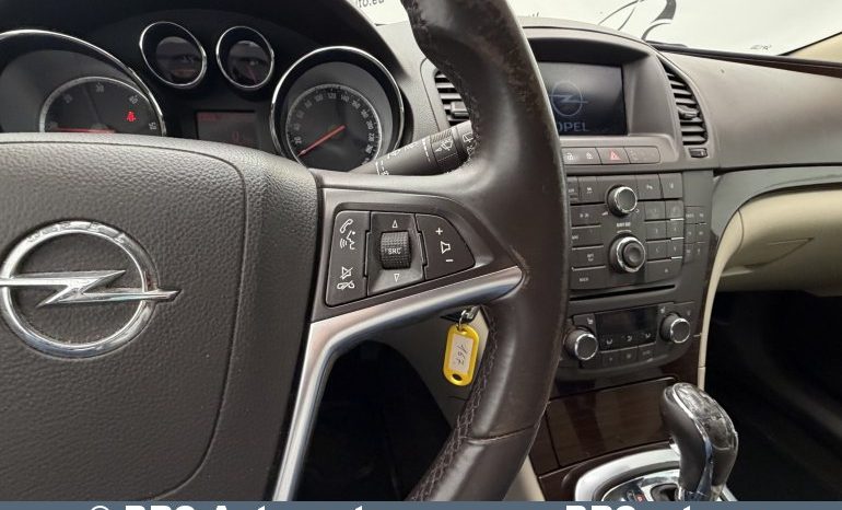 
								Opel Insignia Sports Tourer SW 4×4 Automatas 2013 full									