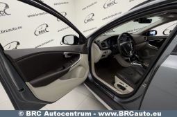 
										Volvo V40 Cross Country 2.0 D3 Automatas 2016 full									