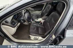 
										Volvo V40 Cross Country 2.0 D3 Automatas 2016 full									