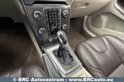 
										Volvo V40 Cross Country 2.0 D3 Automatas 2016 full									
