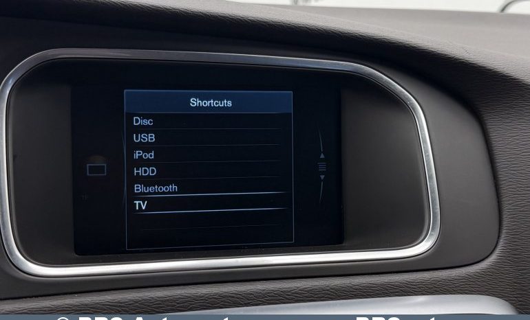 
								Volvo V40 Cross Country 2.0 D3 Automatas 2016 full									