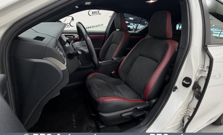 
								Lexus CT 200H 1.8 Hybrid Automatas 2020 full									