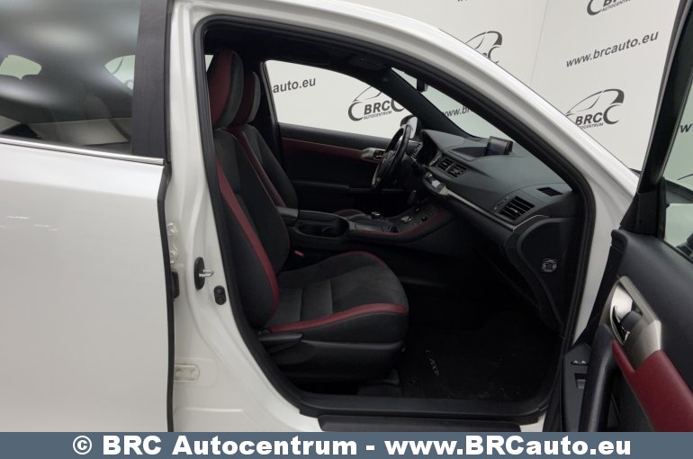 Lexus CT 200H 1.8 Hybrid Automatas 2020