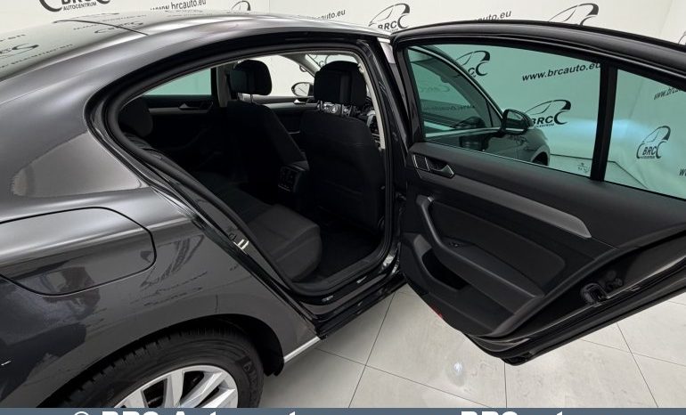 
								Volkswagen Passat 1.5 TSI Automatas 2019 full									