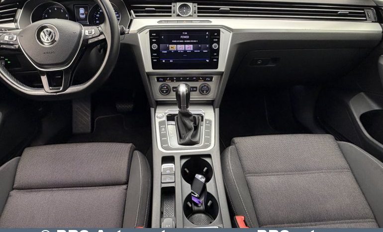 
								Volkswagen Passat 1.5 TSI Automatas 2019 full									