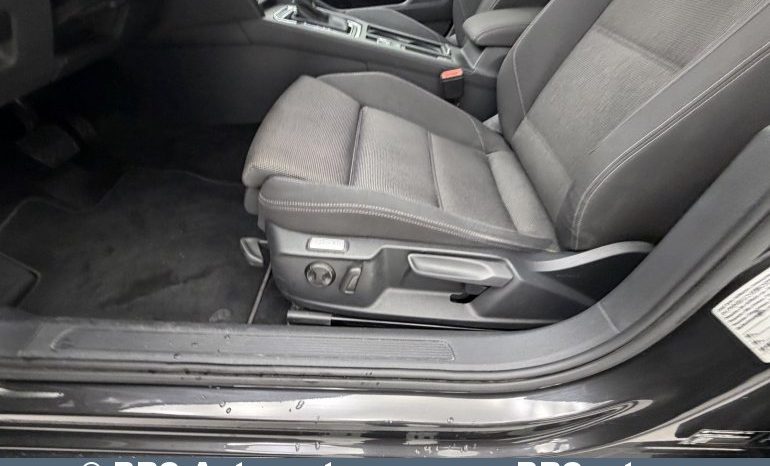 
								Volkswagen Passat 1.5 TSI Automatas 2019 full									