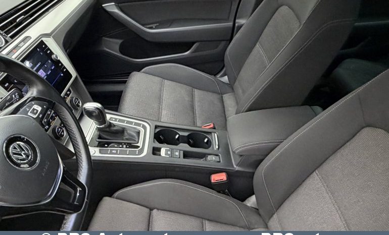 
								Volkswagen Passat 1.5 TSI Automatas 2019 full									