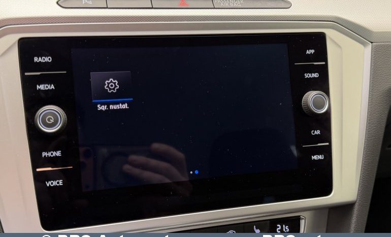 
								Volkswagen Passat 1.5 TSI Automatas 2019 full									