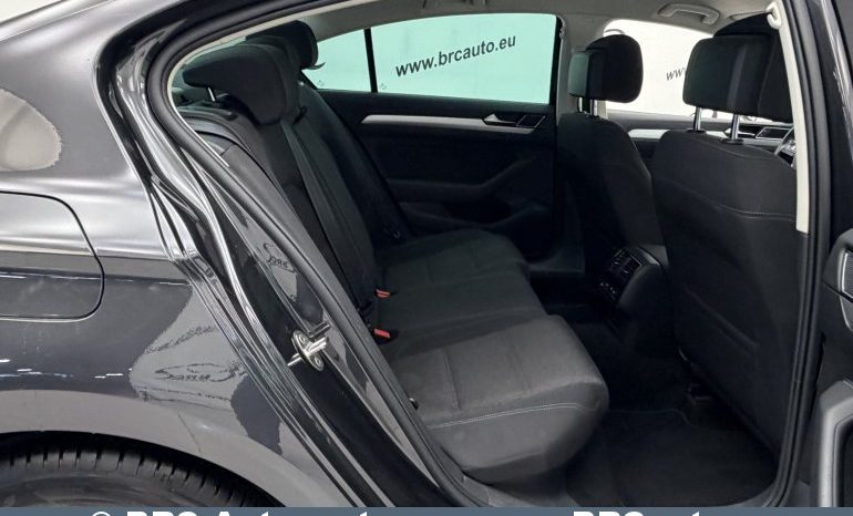 
								Volkswagen Passat 1.5 TSI Automatas 2019 full									