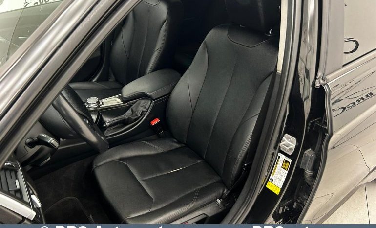 
								BMW 320 i Automatas 2016 full									