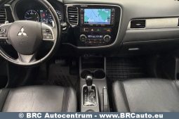 
										Mitsubishi Outlander 2.3 DI-D AWD Automatas 2014 full									