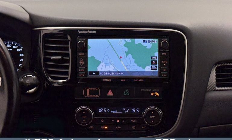 
								Mitsubishi Outlander 2.3 DI-D AWD Automatas 2014 full									