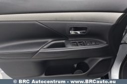 
										Mitsubishi Outlander 2.3 DI-D AWD Automatas 2014 full									