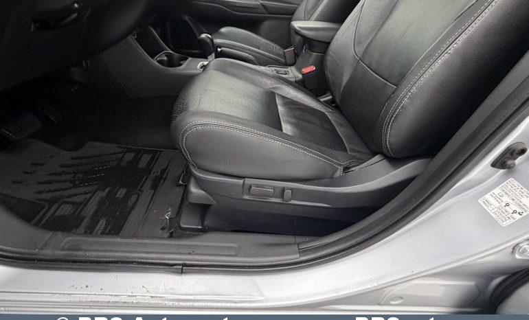 
								Mitsubishi Outlander 2.3 DI-D AWD Automatas 2014 full									