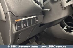 
										Mitsubishi Outlander 2.3 DI-D AWD Automatas 2014 full									