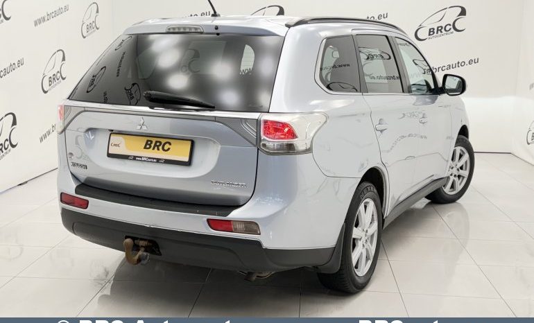 
								Mitsubishi Outlander 2.3 DI-D AWD Automatas 2014 full									