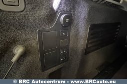 
										Land Rover Discovery 2.0i Automatas 2018 full									
