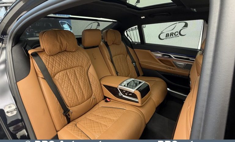 
								BMW 750 i xDrive Long Automatas 2022 full									