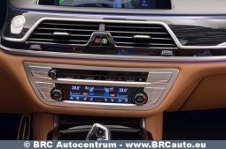 
										BMW 750 i xDrive Long Automatas 2022 full									