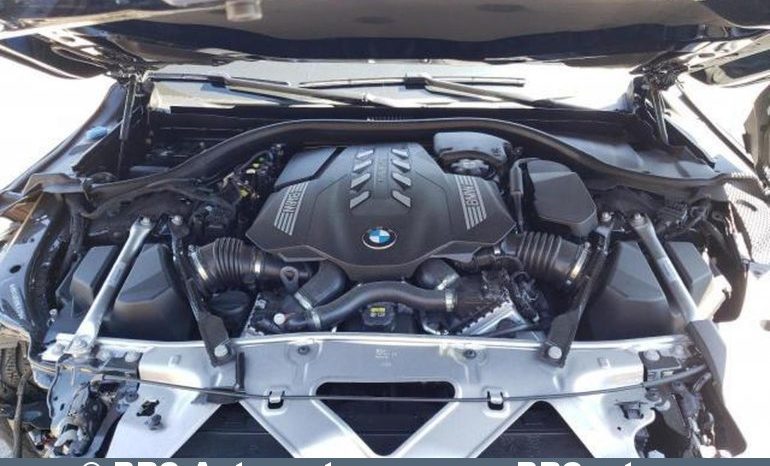 
								BMW 750 i xDrive Long Automatas 2022 full									
