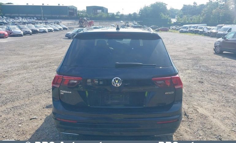 
								Volkswagen Tiguan 2.0 SE 4Motion Automatas 2021 full									