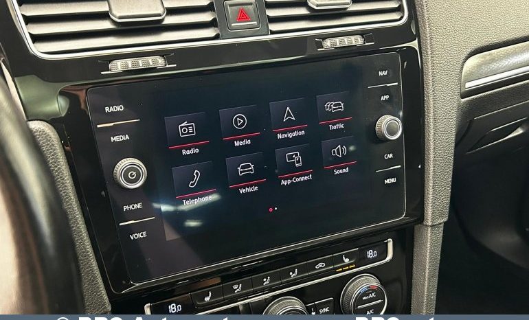 
								Volkswagen Golf GTI Automatas 2018 full									