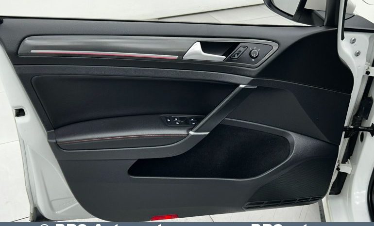 
								Volkswagen Golf GTI Automatas 2018 full									
