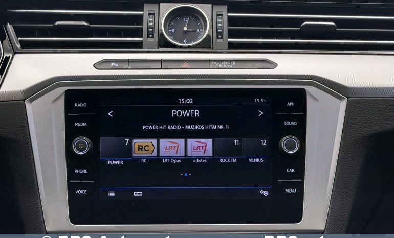 
								Volkswagen Passat 1.5 TSI DSG Automatas 2019 full									