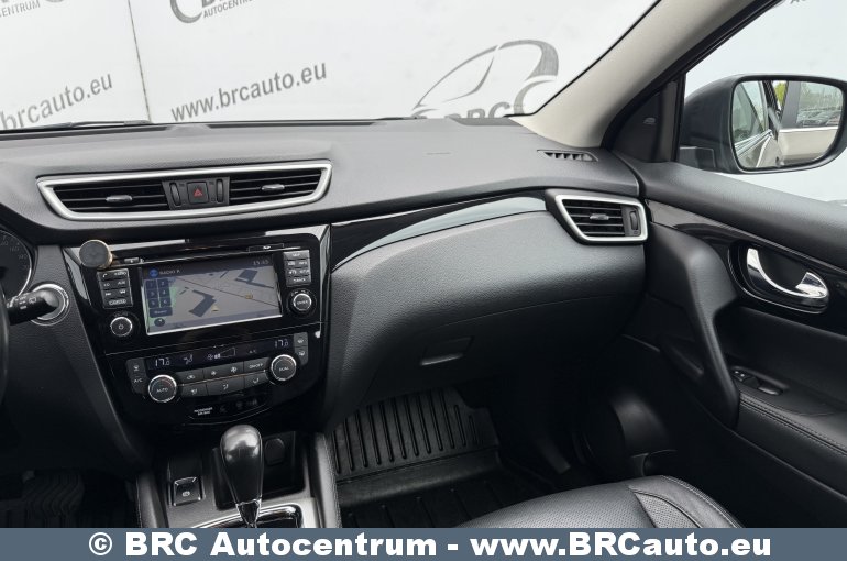 Nissan Qashqai 1.2 DIG-T Automatas 2016