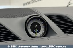 
										Porsche Cayenne Coupe E-Hybrid Plug-In AWD Automatas 2020 full									